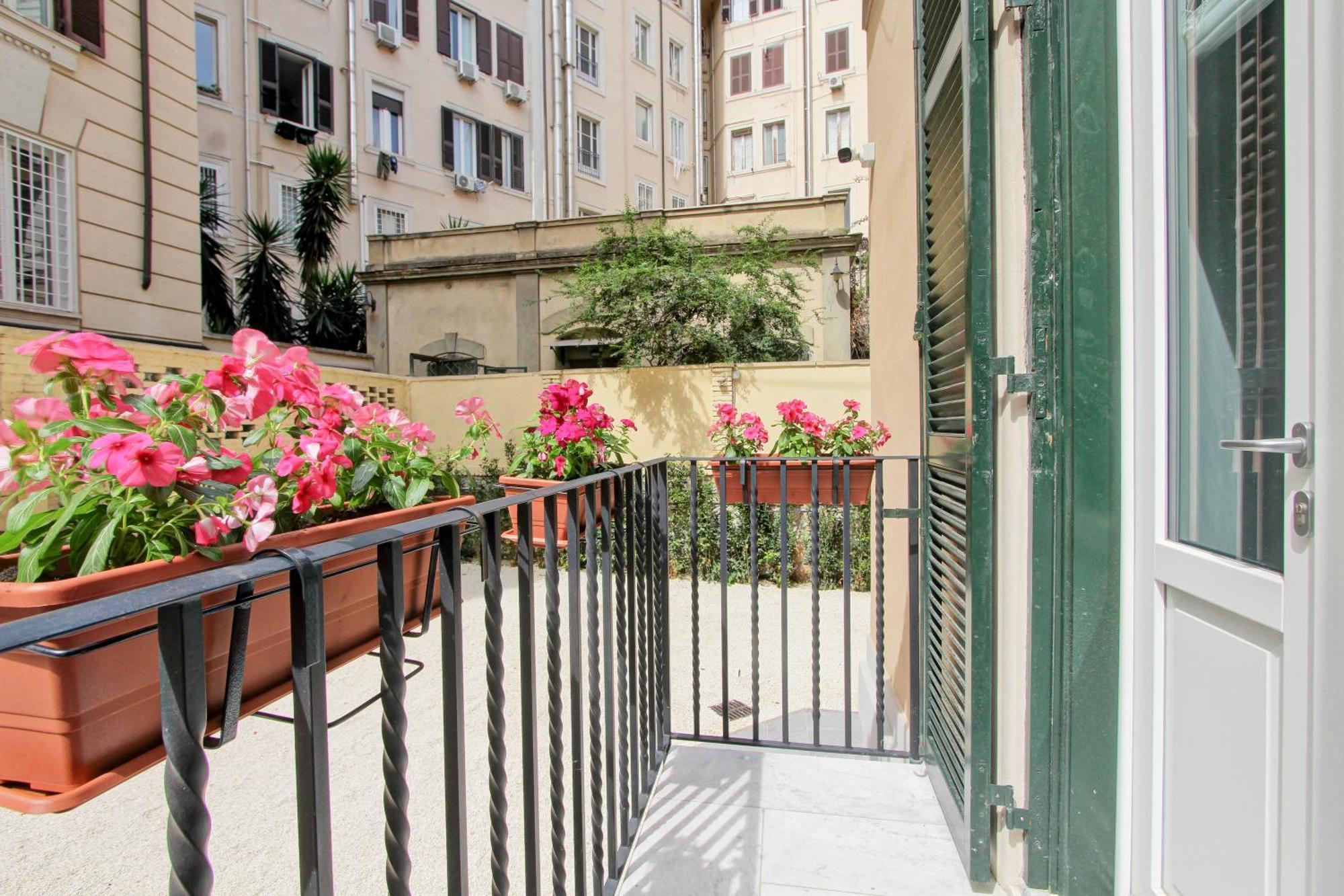 Apartmán Nizza 33 Řím Exteriér fotografie